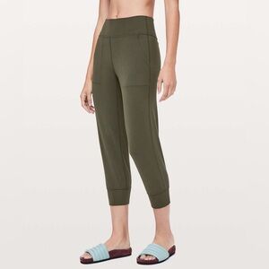 lululemon athletica align jogger crop 23”
